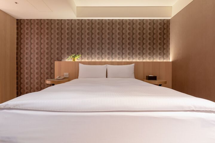 Room 38 of 87
