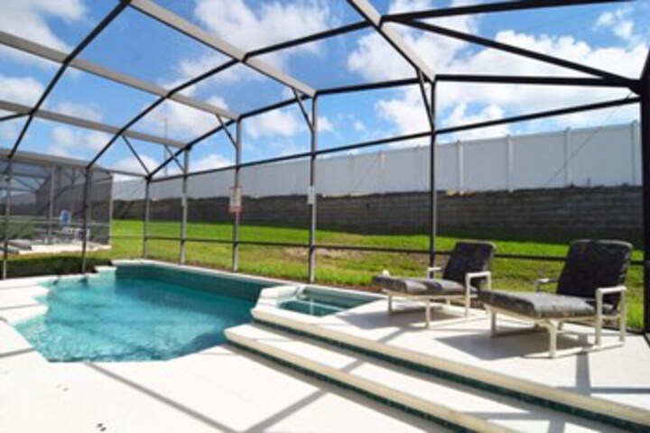 Pool 46 of 73