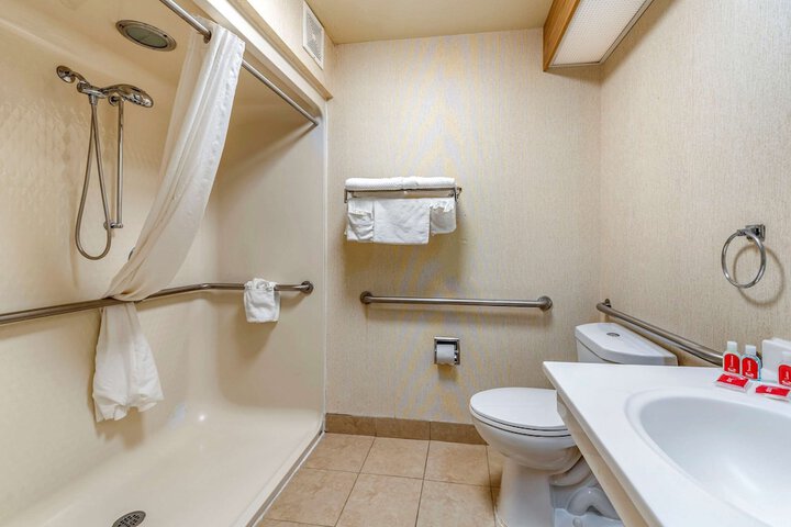 Room 16 of 20