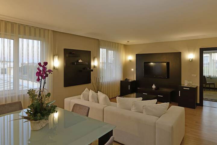 Room 45 of 84