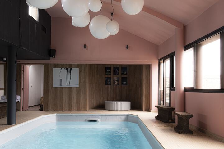 Pool 34 of 148