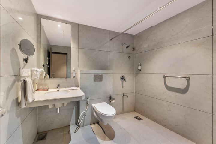 Room 15 of 20
