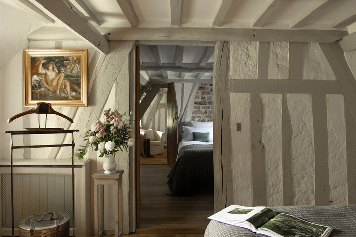 Room 15 of 65