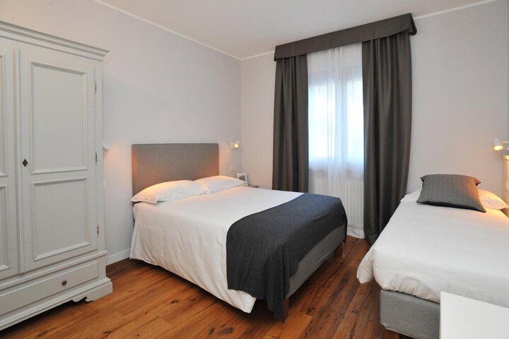 Room 19 of 61