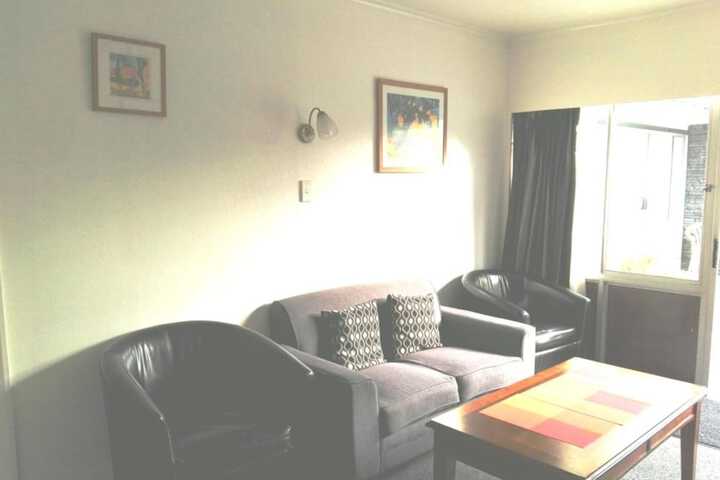 Room 26 of 34