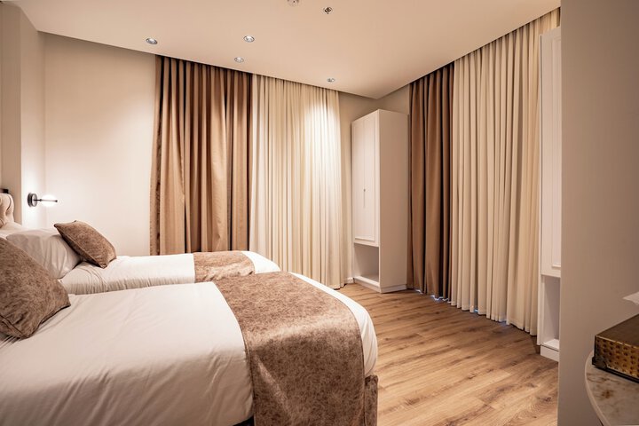 Room 26 of 52