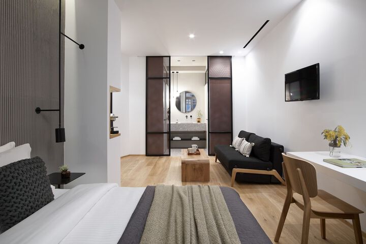 Room 30 of 71