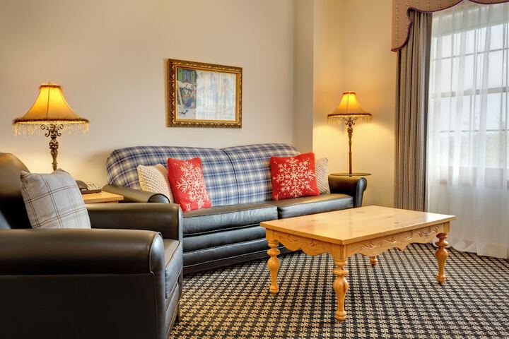 Room 42 of 145