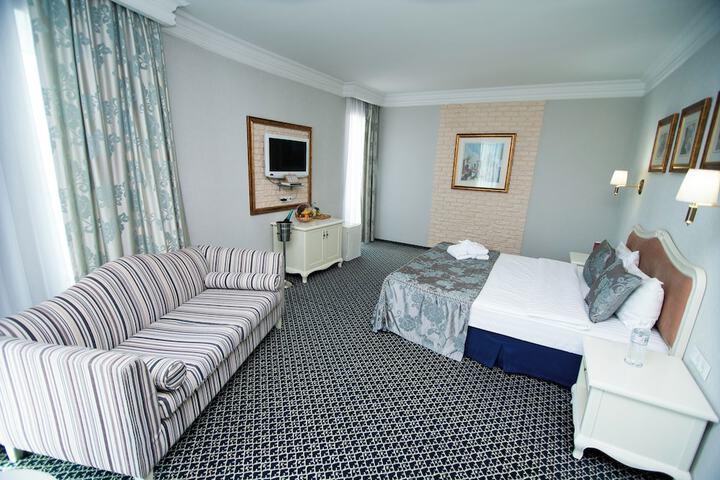Room 20 of 50