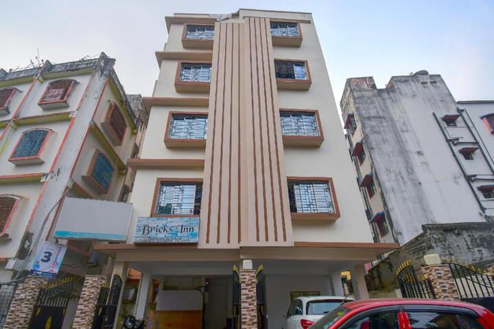 Collection O Bricks Inn Hazra Road Near Birla Mandir