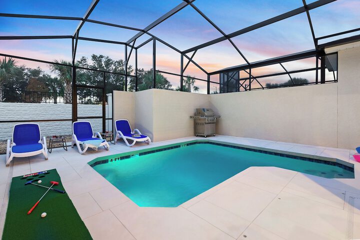 Private pool