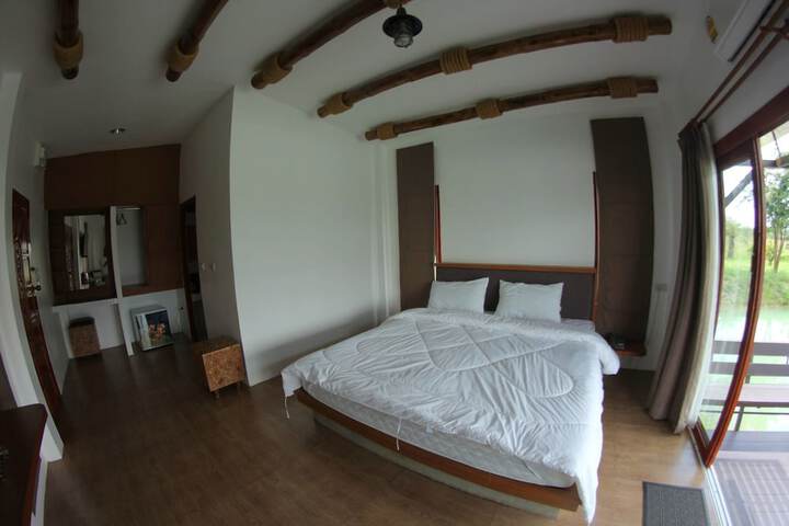 Room 7 of 53