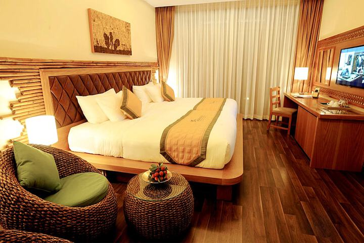 Room 26 of 112