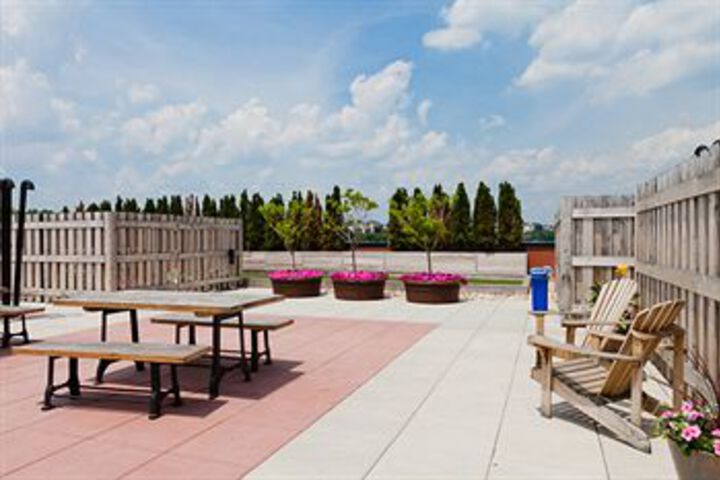 Terrace/Patio 38 of 39