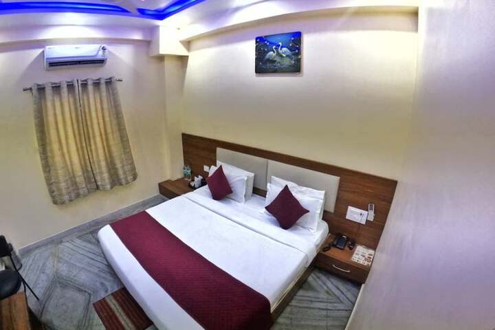 Room 20 of 48