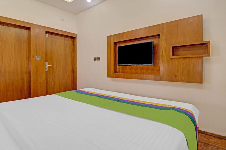 Room 10 of 36