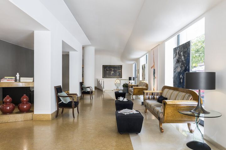 Lobby Entry