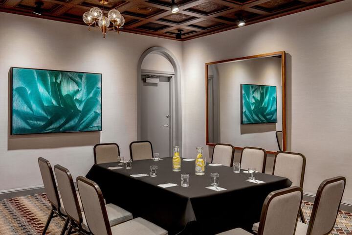Meeting facility
