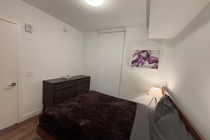 Room 27 of 130