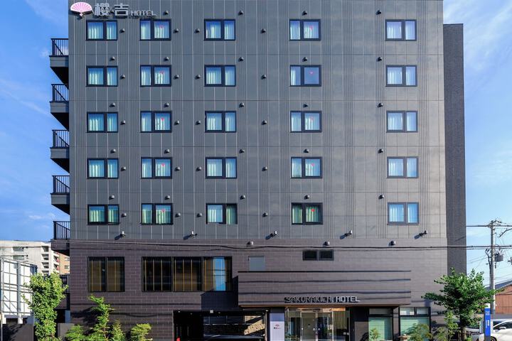 Hotel 28 of 28