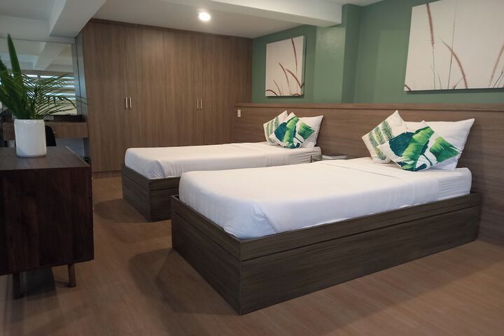 Room 16 of 56