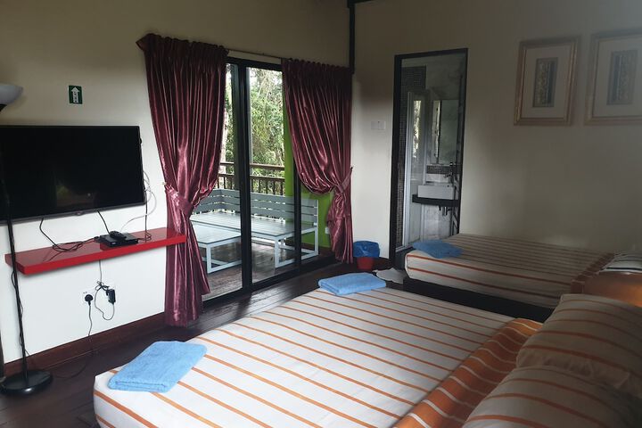 Room 2 of 46