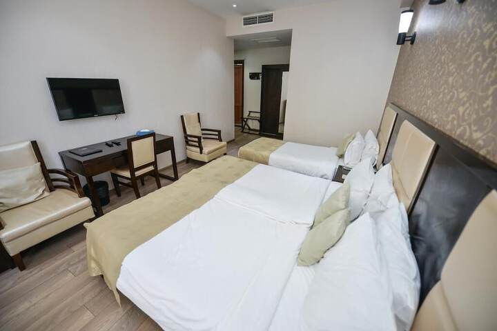 Room 19 of 54