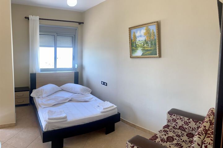 Room 8 of 54