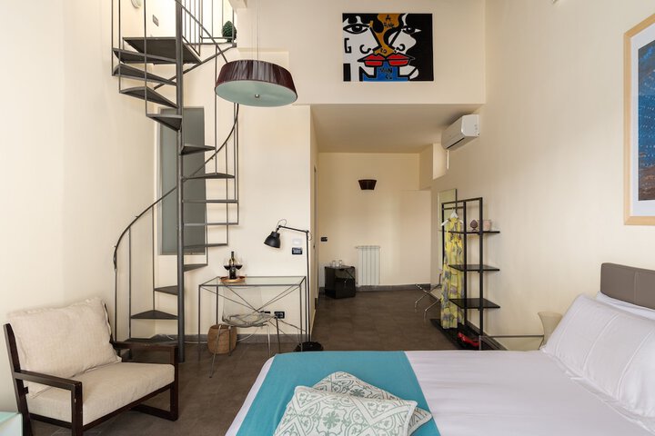 Room 22 of 95