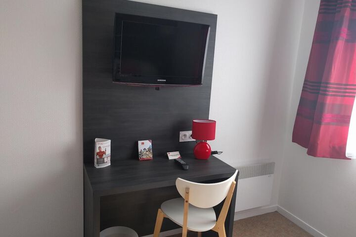 Room 25 of 50