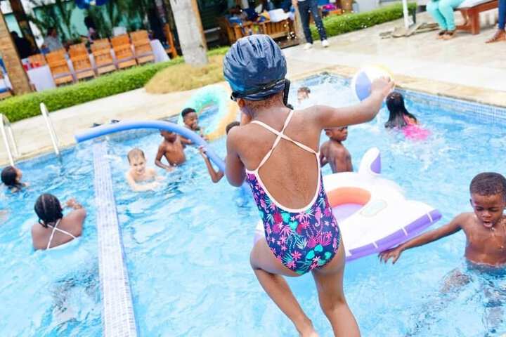 Hotel with Pool