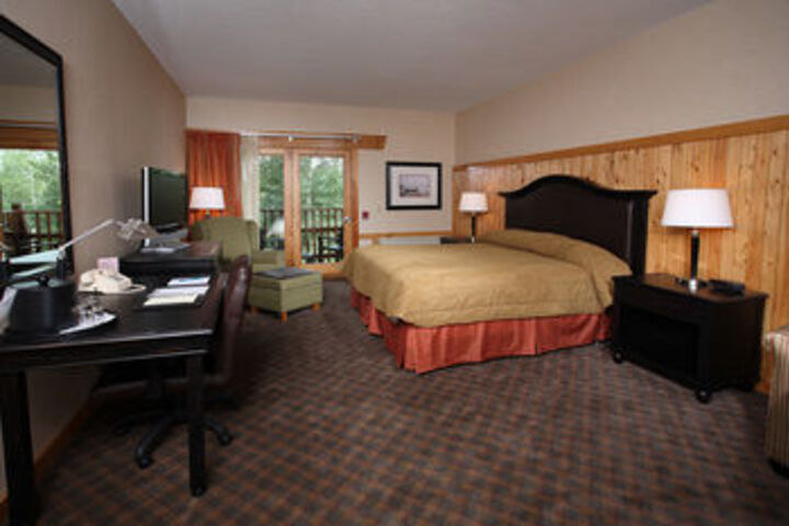 Room 17 of 35