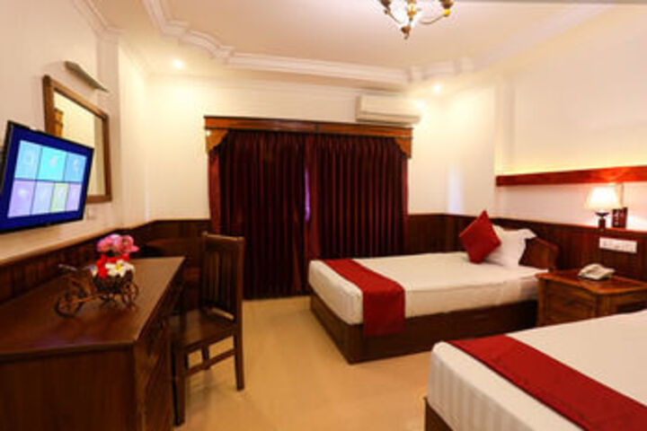 Room 14 of 27