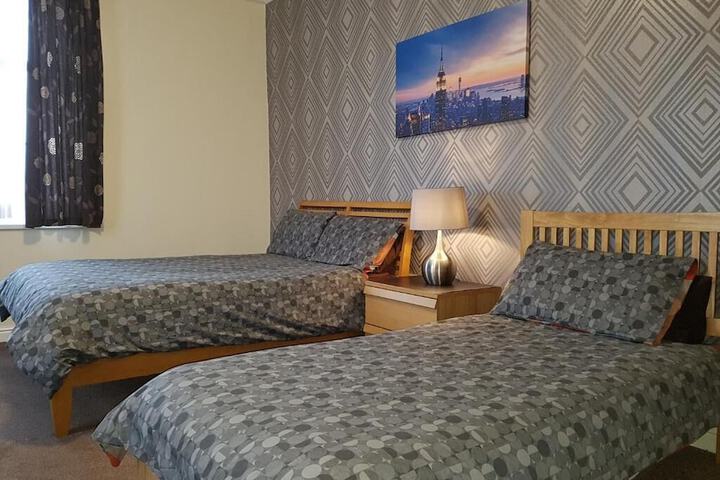 Room 16 of 26