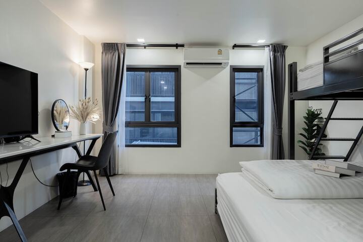 Room 18 of 39