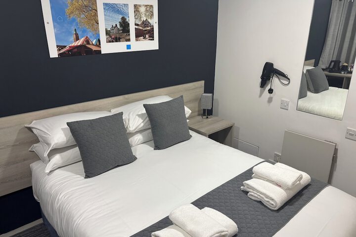 Room 21 of 83