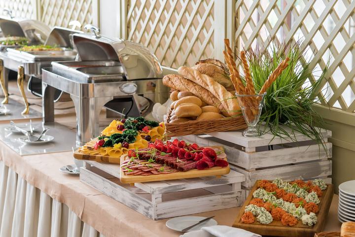 Breakfast buffet