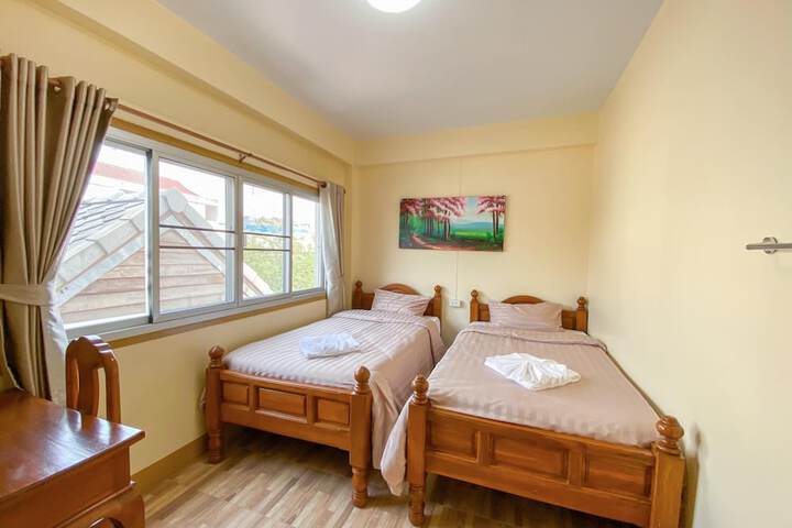 Room 26 of 62