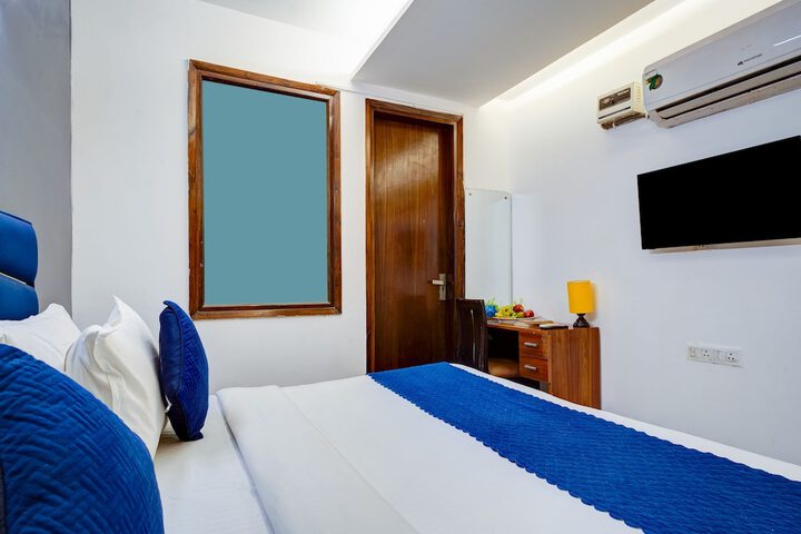 Room 16 of 54