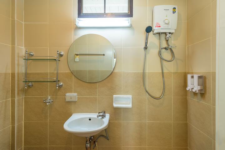 Clean Restrooms