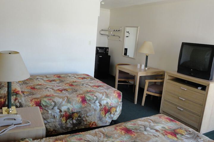 Room 7 of 26