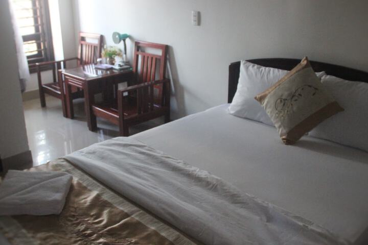 Room 7 of 38