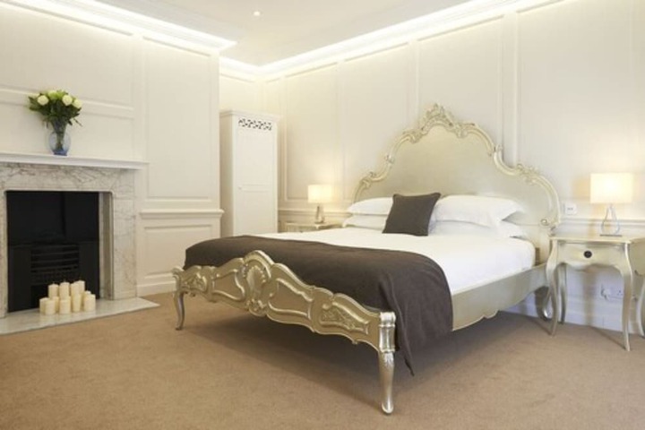 Room 21 of 73