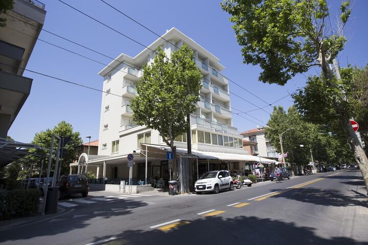 Hotel 74 of 75