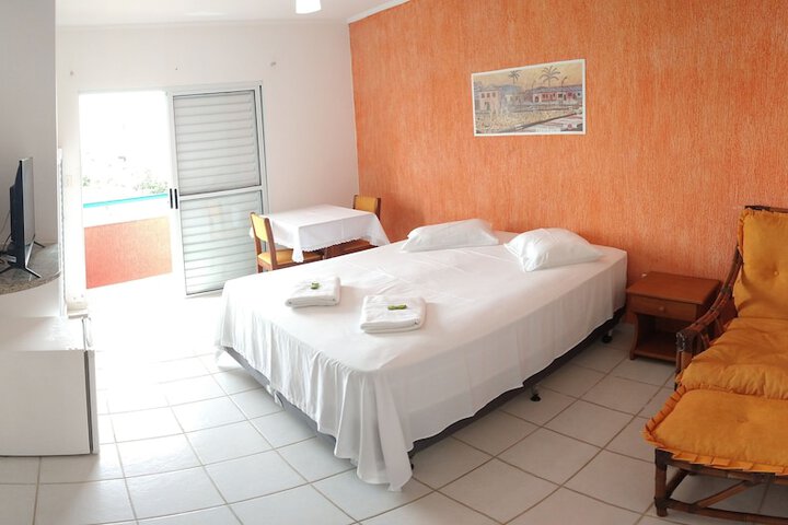 Room 12 of 97