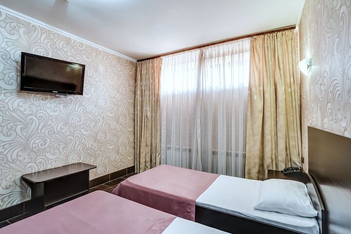 Room 31 of 33