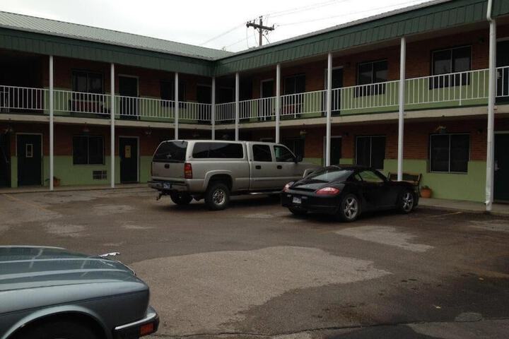 Property Grounds 21 of 21