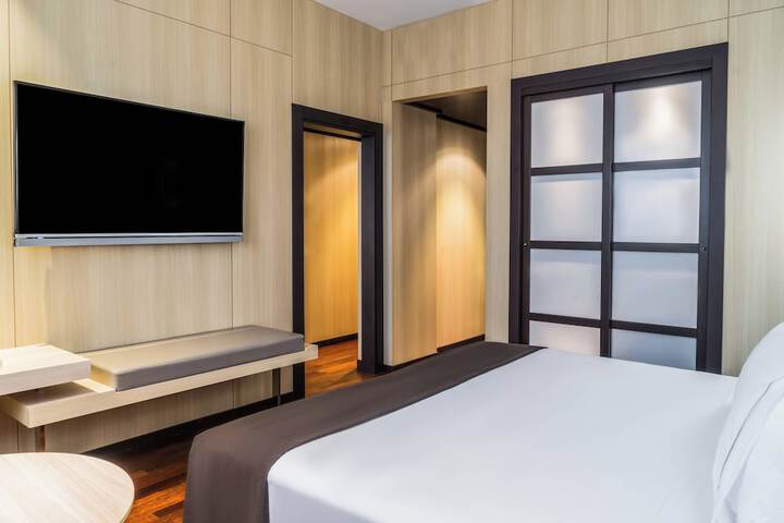 Room 16 of 75