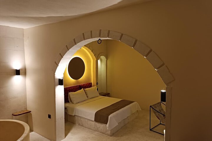 Room 18 of 88