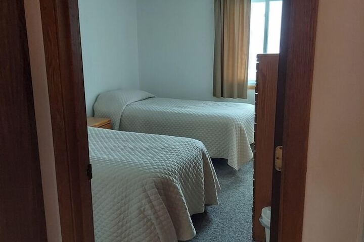 Room 2 of 21